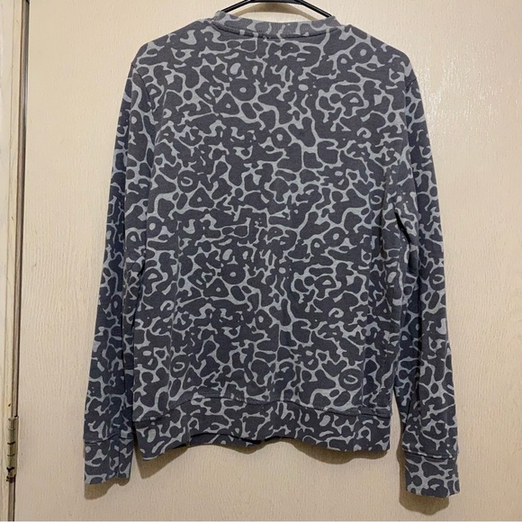 H&M Shape Print Crewneck Sweatshirt - Size M - Picture 2 of 4